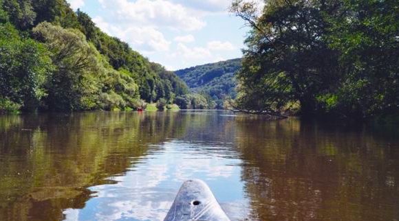 Kanufahren am Fluss - Altmühltal